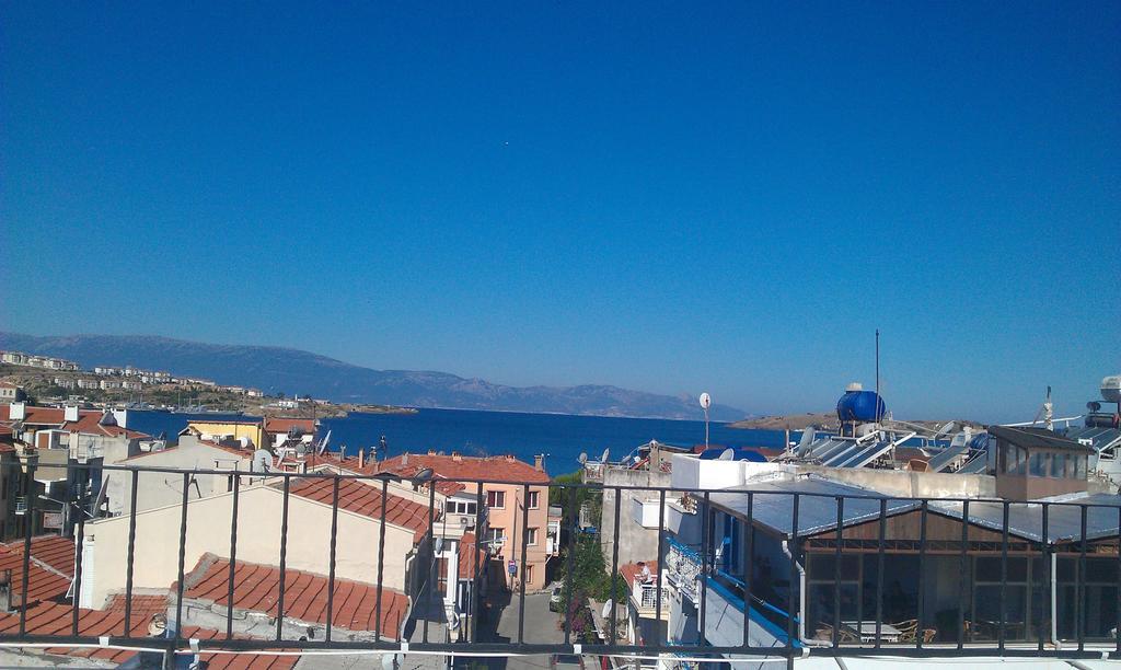 Melaike Hotel Foça Esterno foto